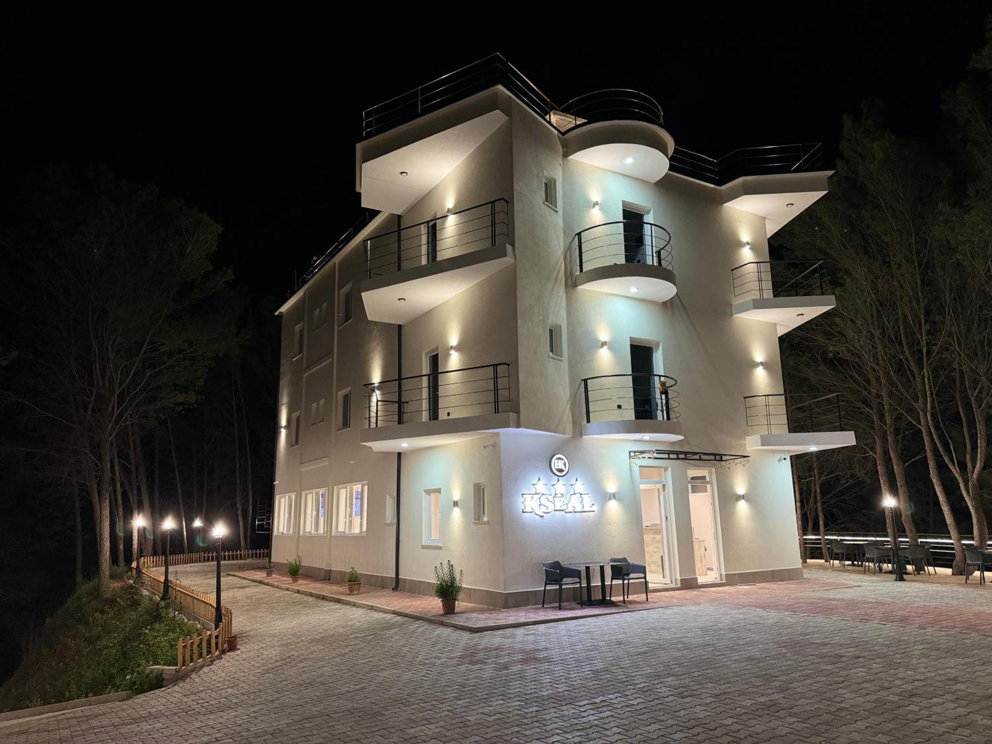 Hotel Kseal Përmet Exterior foto